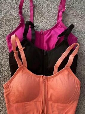 Women’s Front-Zip Support Crop Top - Peach, Black & Fuchsia